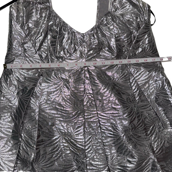 Calvin Klein Women 10 Dress Lightweight Futuristic Metallic Foil Pleated Formal - Picture 6 of 9